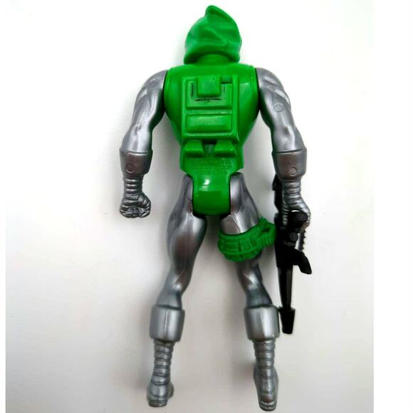 Vintage 1984 Marvel Secret Wars Dr. Doom Action Figure with Gun 4" Fantastic 4 - Picture 6 of 7
